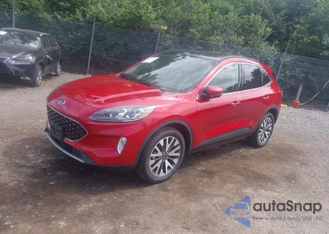 2020 Ford Escape Titanium из США, поврежденный, VIN 1FMCU9J98LUA53931